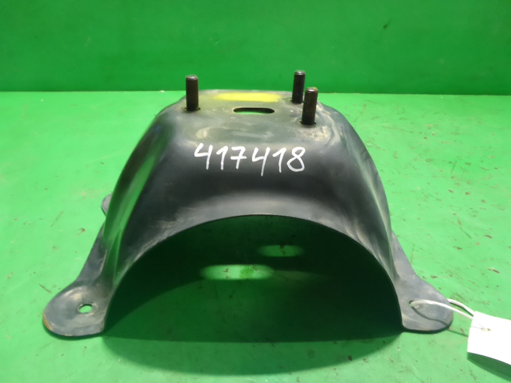 Кронштейн крепления запасного колеса