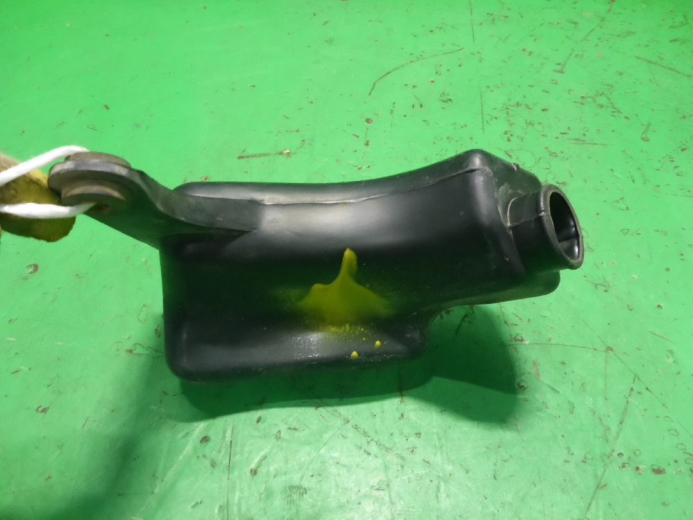 Резонатор воздушного фильтра