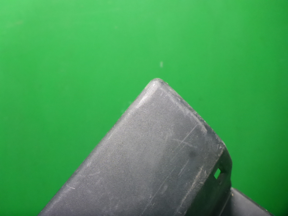 Накладка двери передней правой