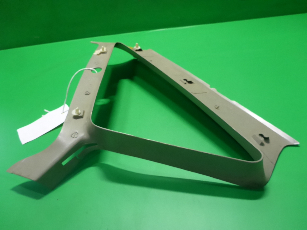 Обшивка стойки