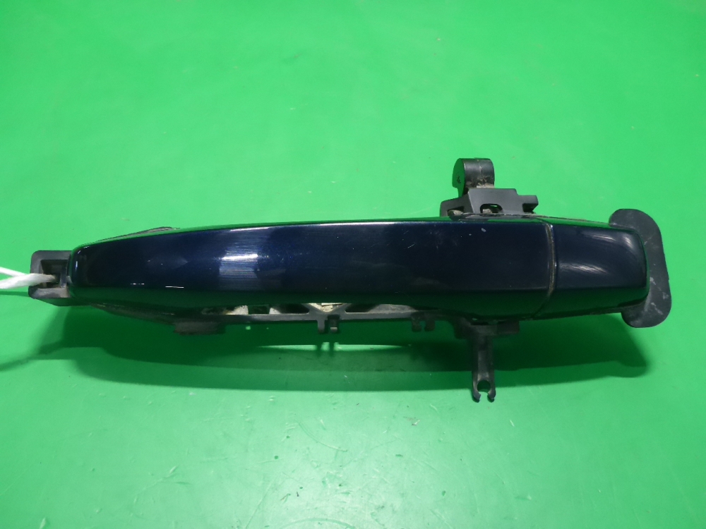 Ручка двери задней наружная левая