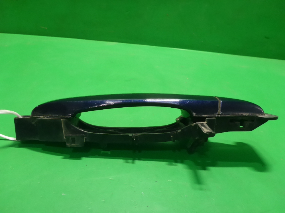 Ручка двери задней наружная левая