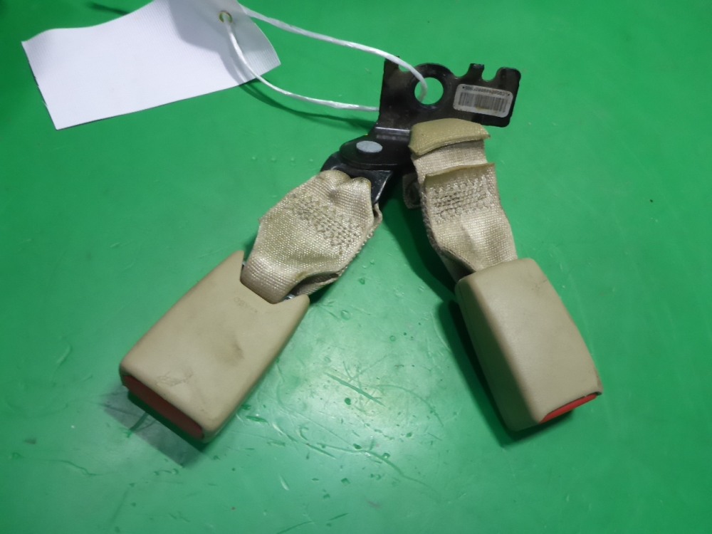 Ответная часть ремня безопасности