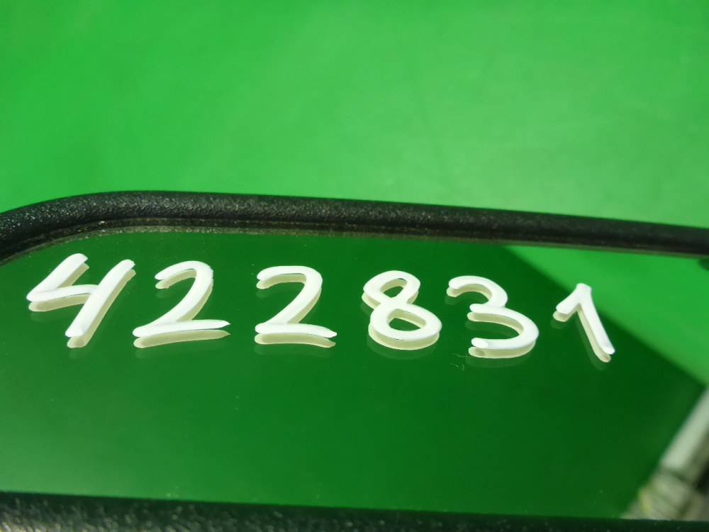 Зеркало заднего вида