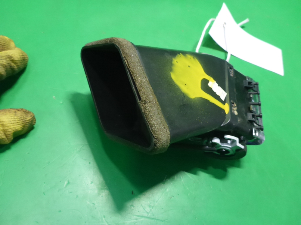 Дефлектор воздушный