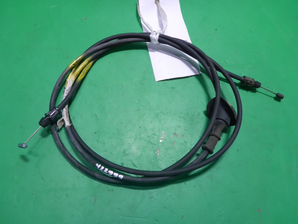 Трос открывания капота