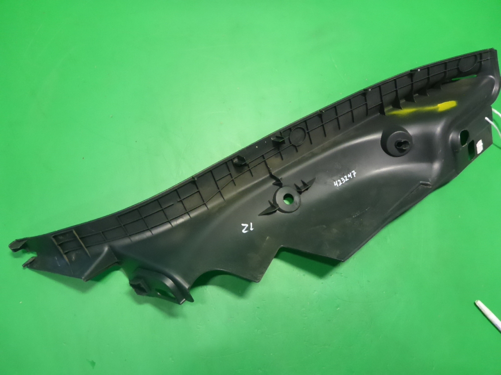 Обшивка стойки