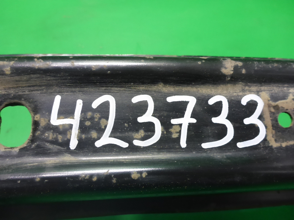 Усилитель заднего бампера