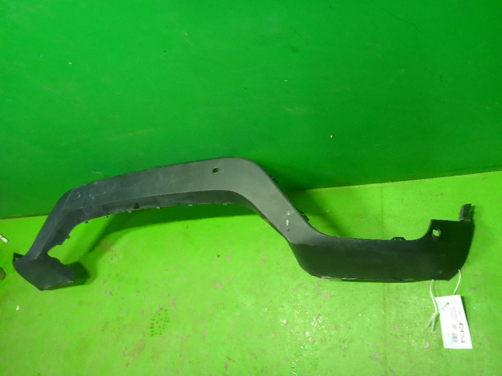 Накладка переднего бампера