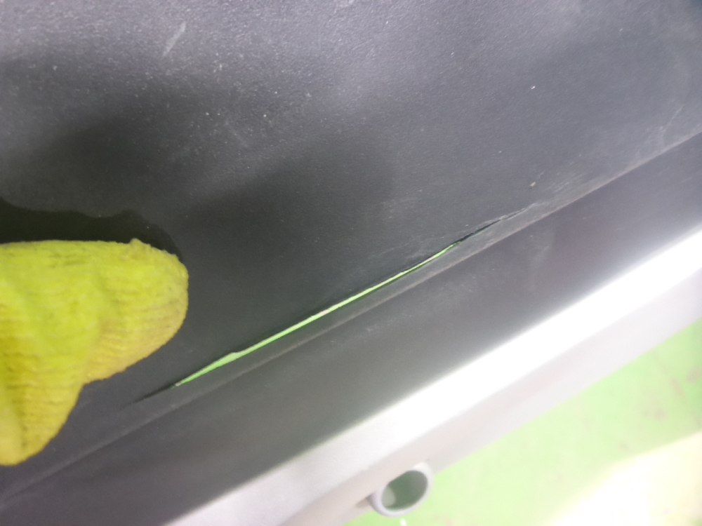 Бампер задний