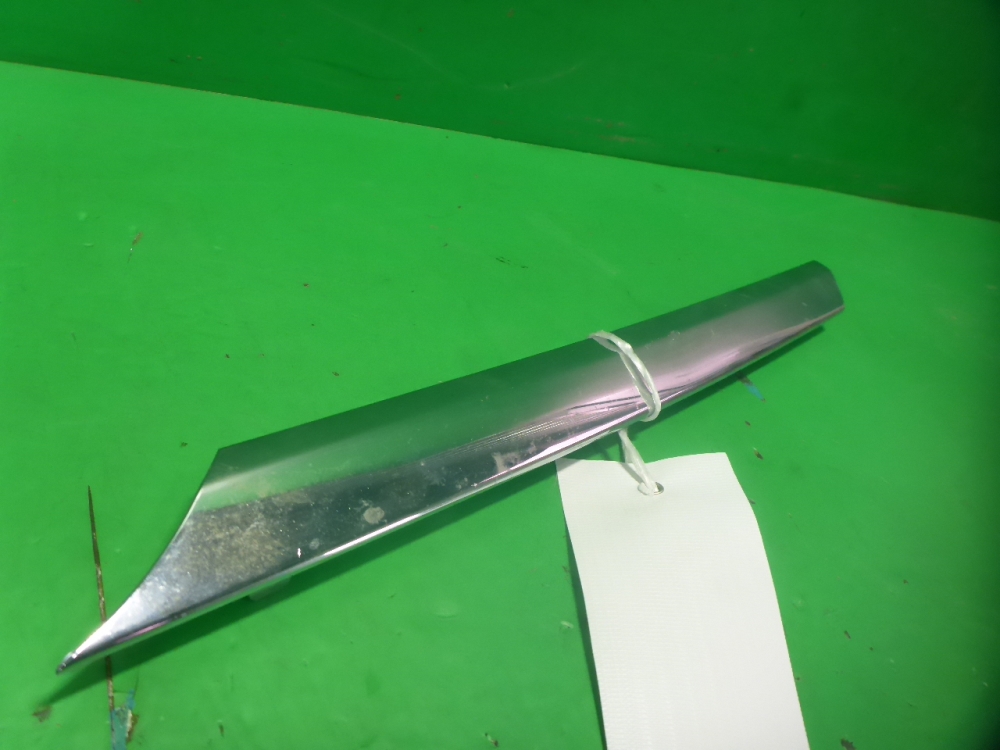 Накладка на решетку радиатора