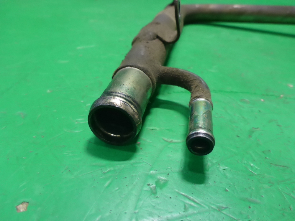 Трубка системы охлаждения