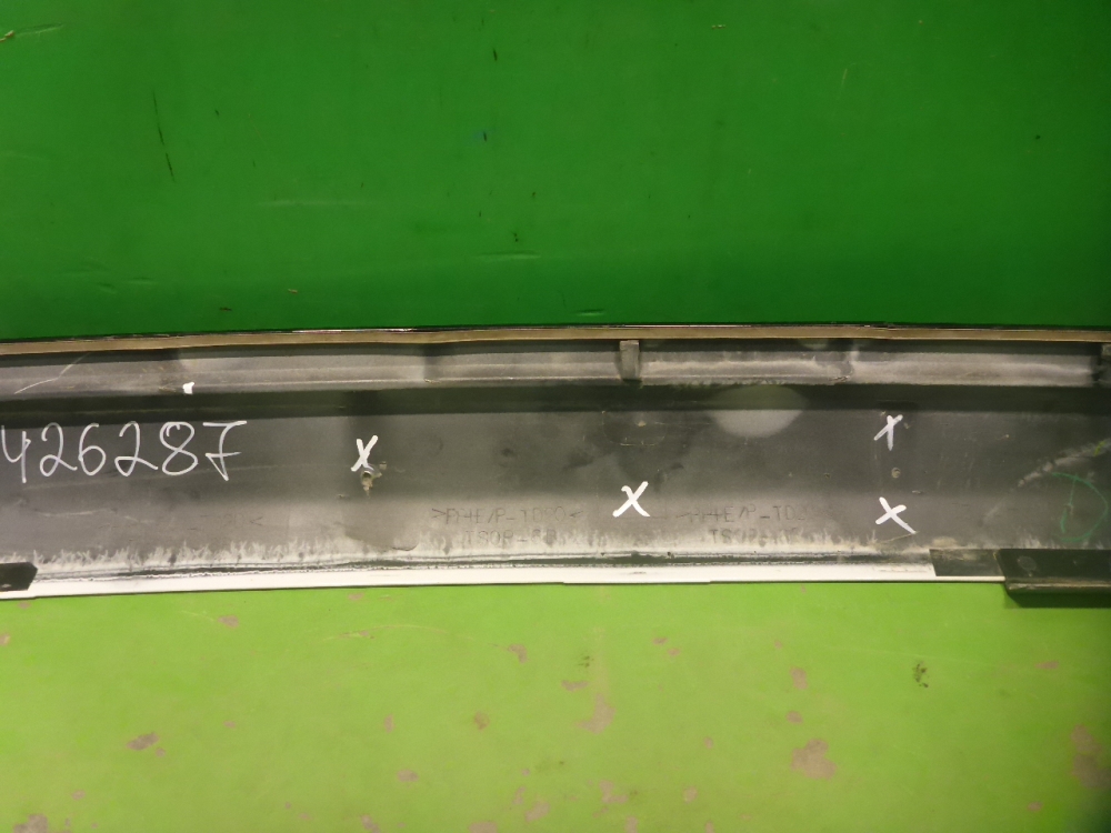 Накладка заднего бампера