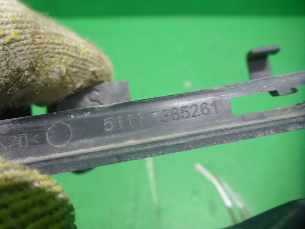 Решетка в бампер левая