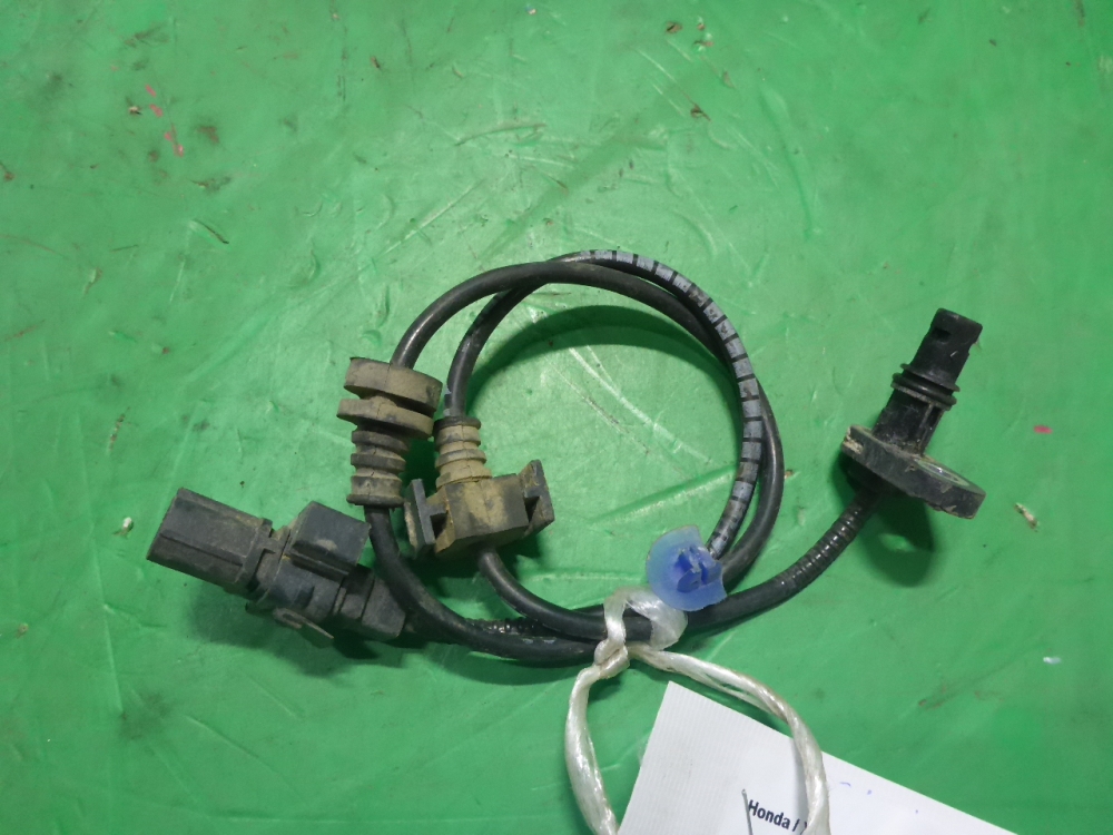 Датчик ABS задний