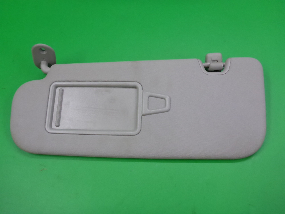 Козырек солнцезащитный