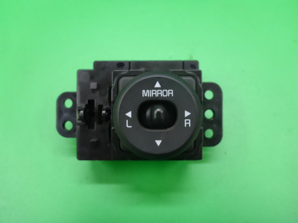 Переключатель регулировки зеркал