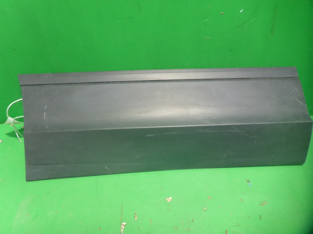 Накладка двери задней правой