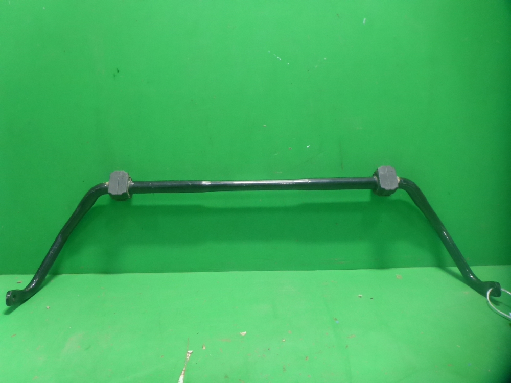 Стабилизатор передний