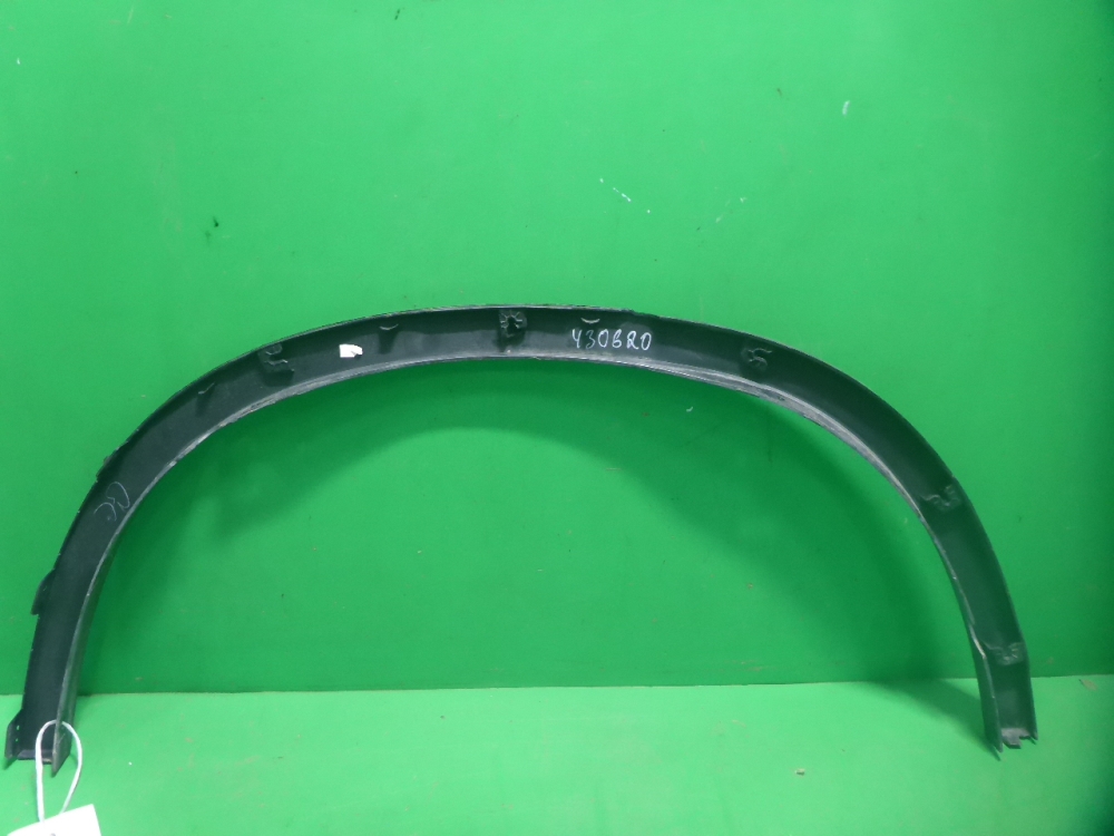 Накладка заднего крыла левого