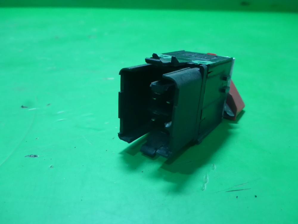 Кнопка аварийной остановки