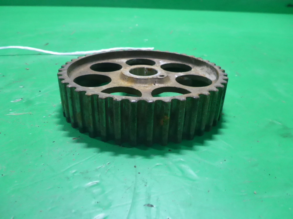 Шестерня распредвала