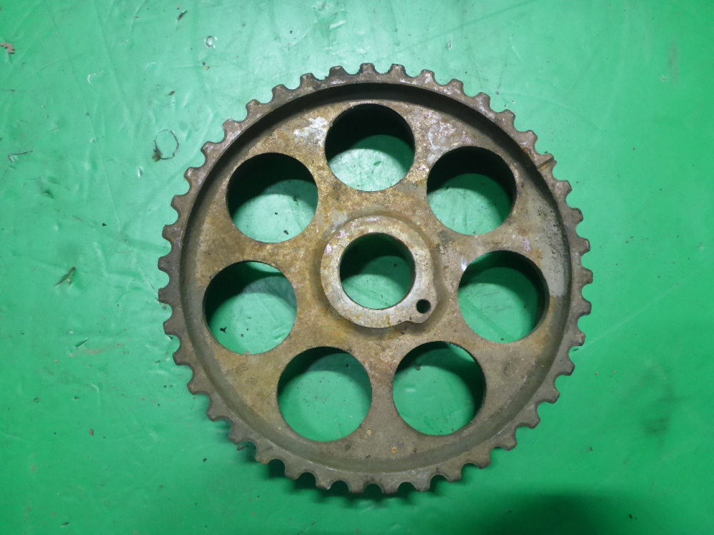 Шестерня распредвала