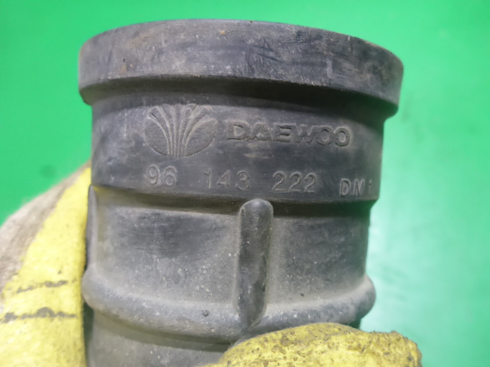 Патрубок воздушного фильтра