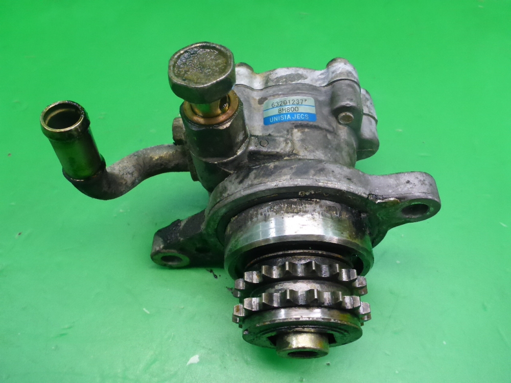 Насос ГУР (гидроусилитель руля)