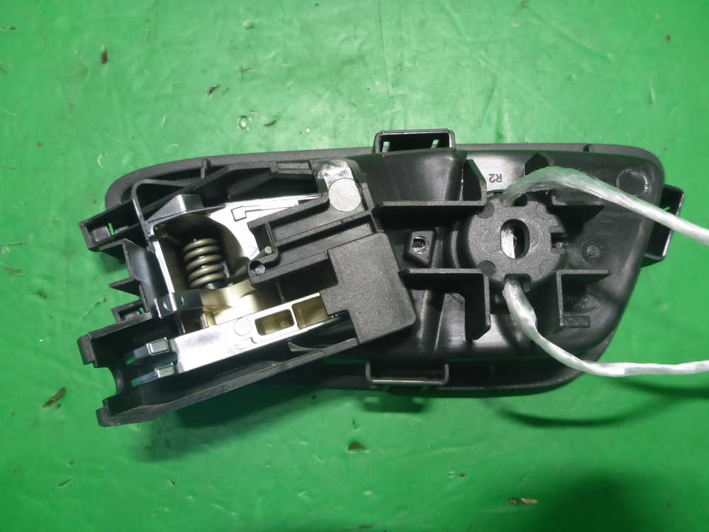 Ручка двери задней внутренняя правая