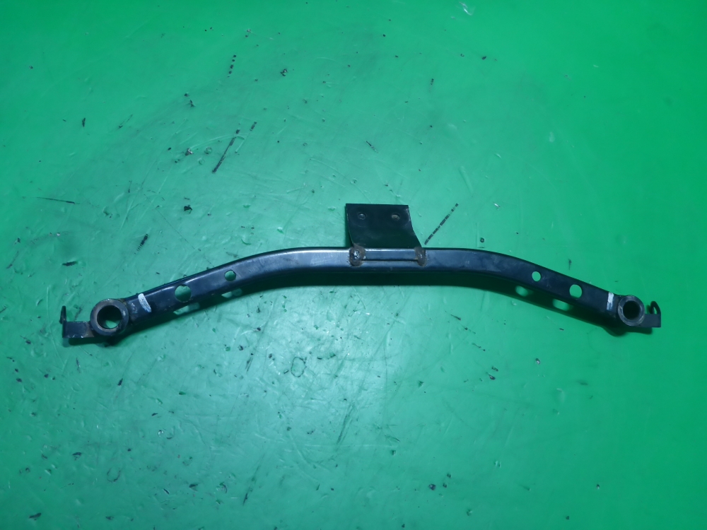 Кронштейн ГУР