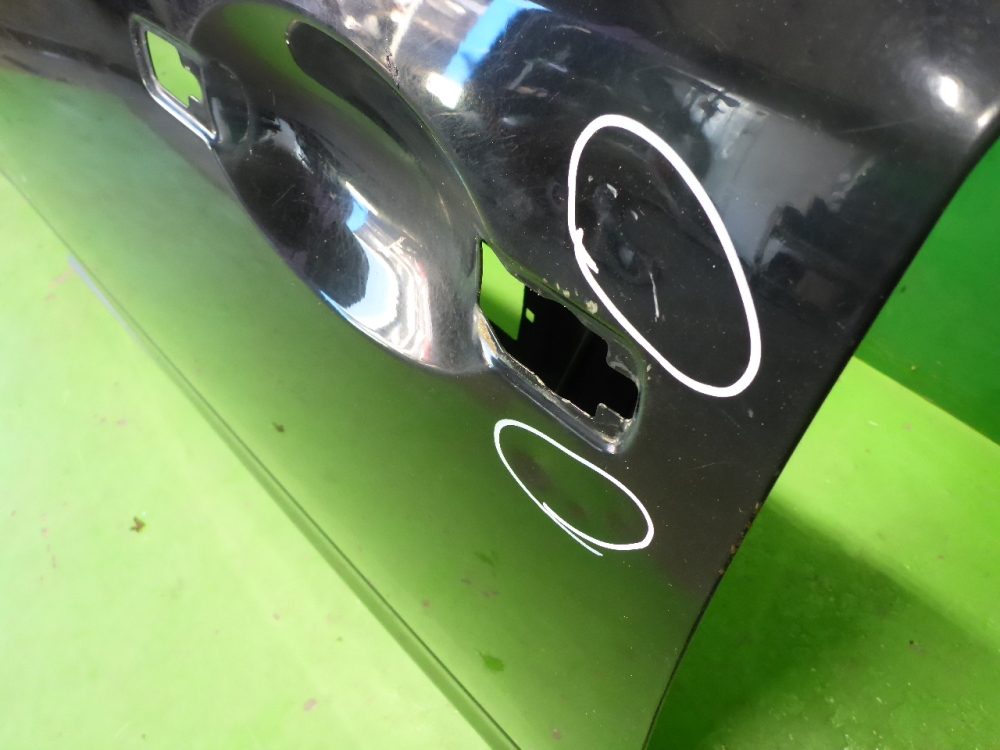 Дверь передняя левая