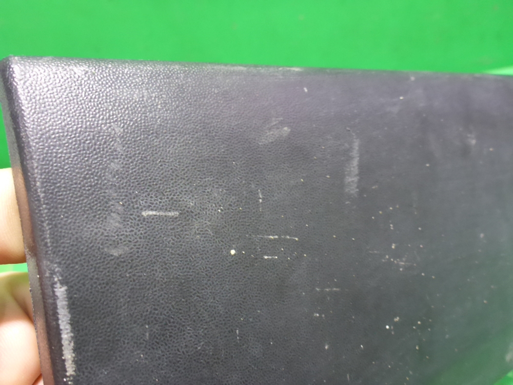 Накладка двери передней правой