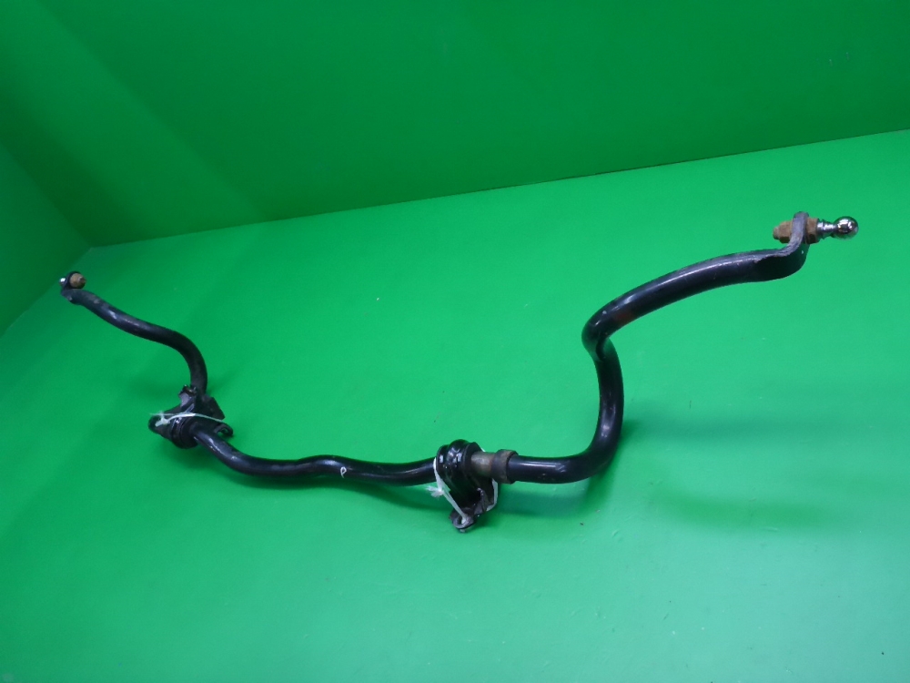 Стабилизатор передний