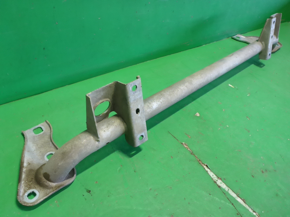 Балка подрадиаторная