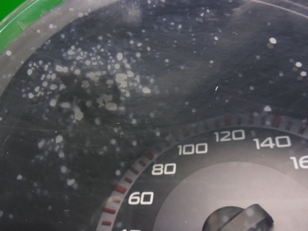 Панель приборов