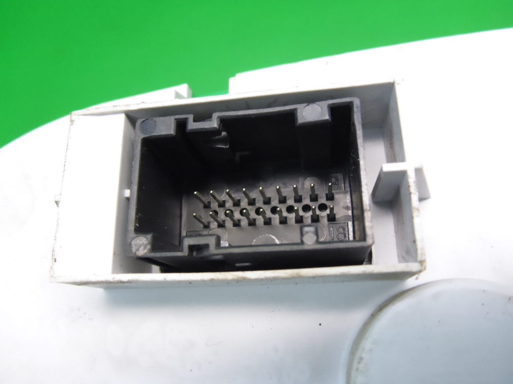 Панель приборов