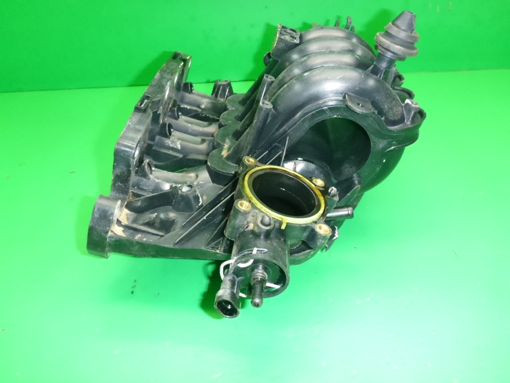 Коллектор впускной