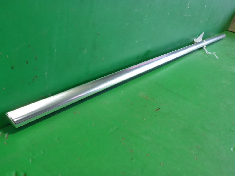 Накладка стекла заднего правого