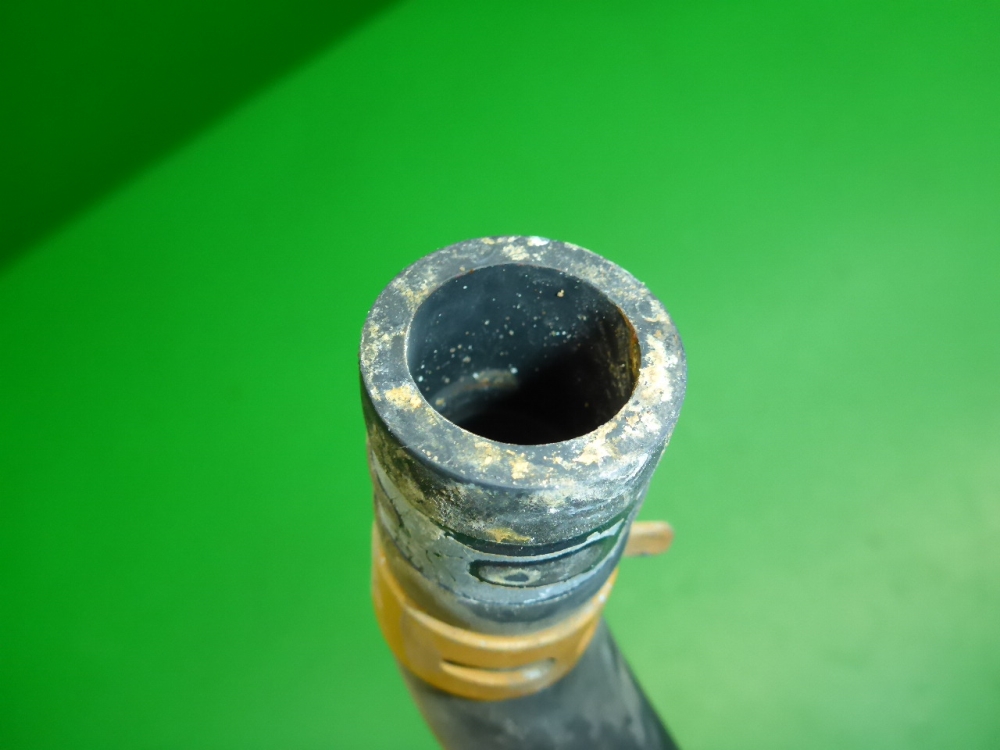 Патрубок отопителя