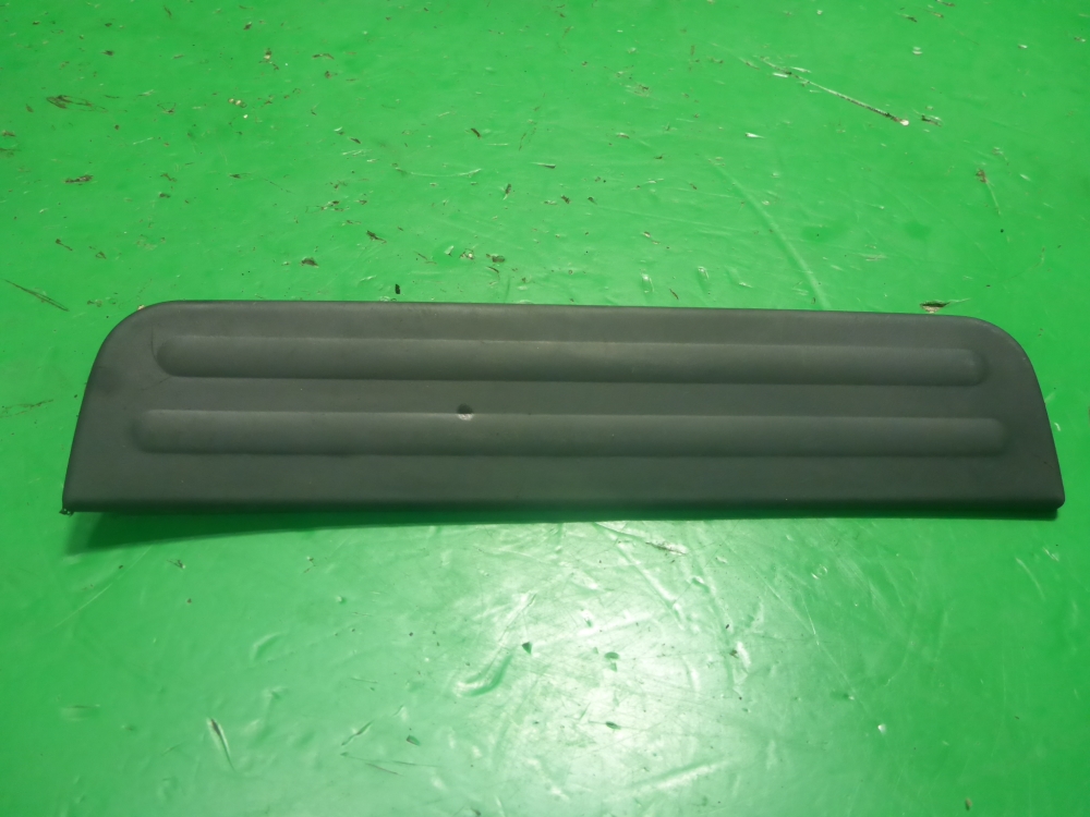 Накладка порога (внутренняя)