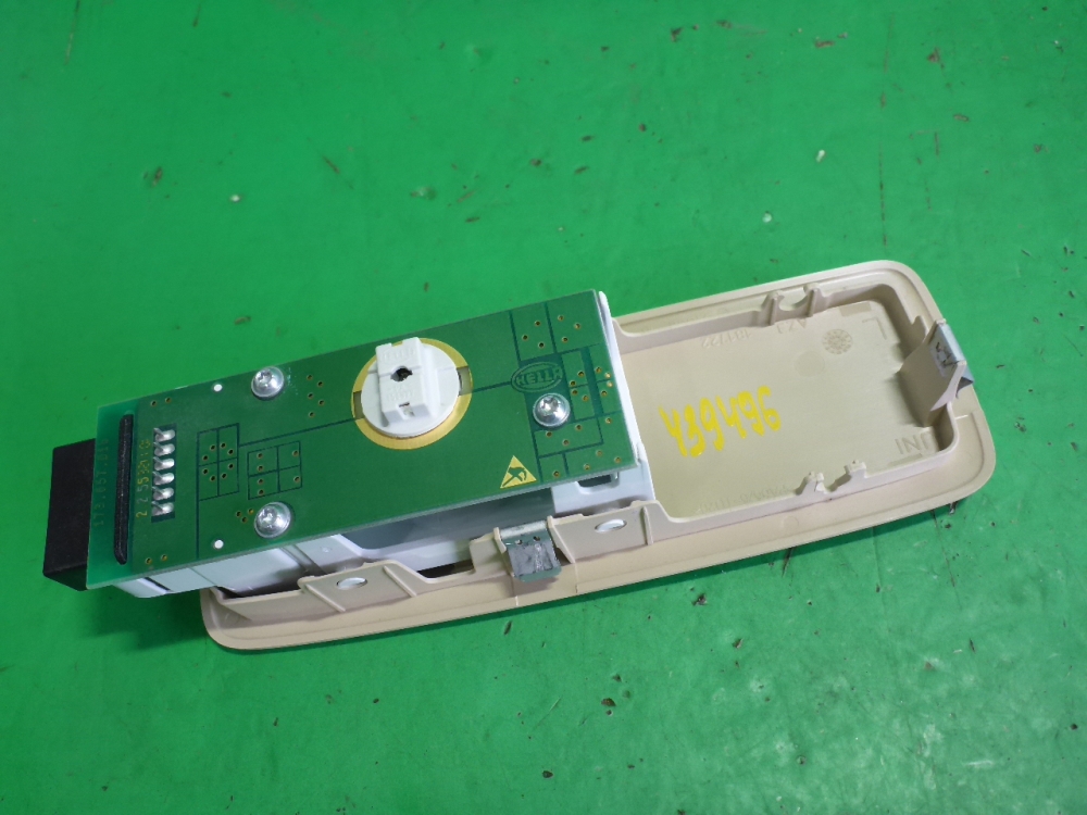 Плафон салонный