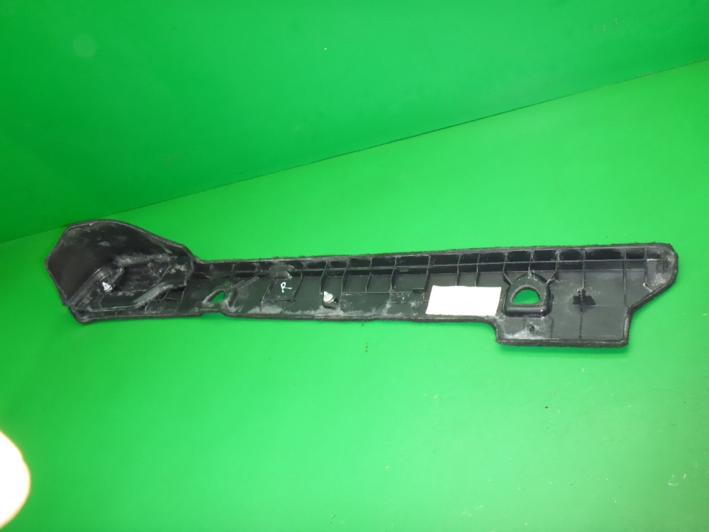 Пол багажника