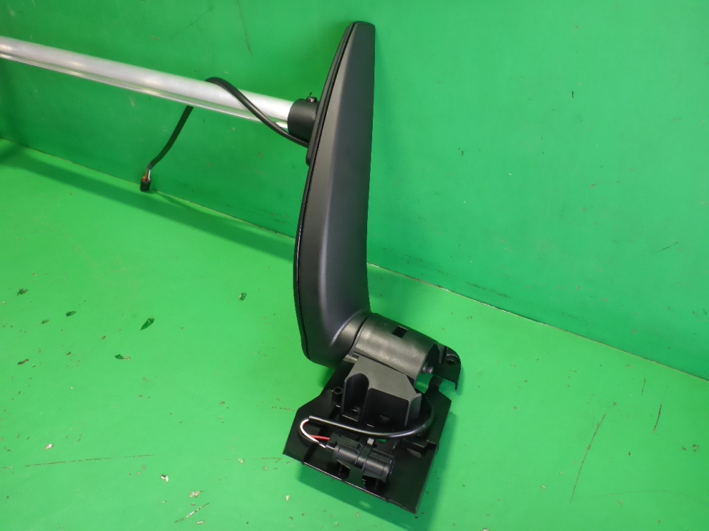 Кронштейн зеркала