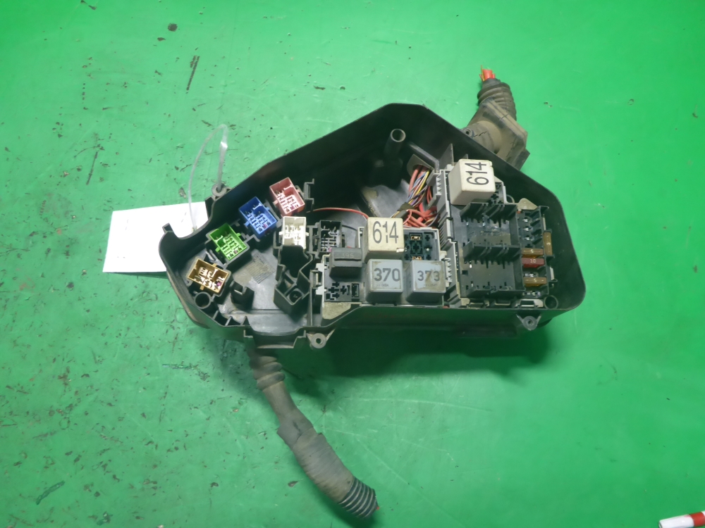 Блок предохранителей