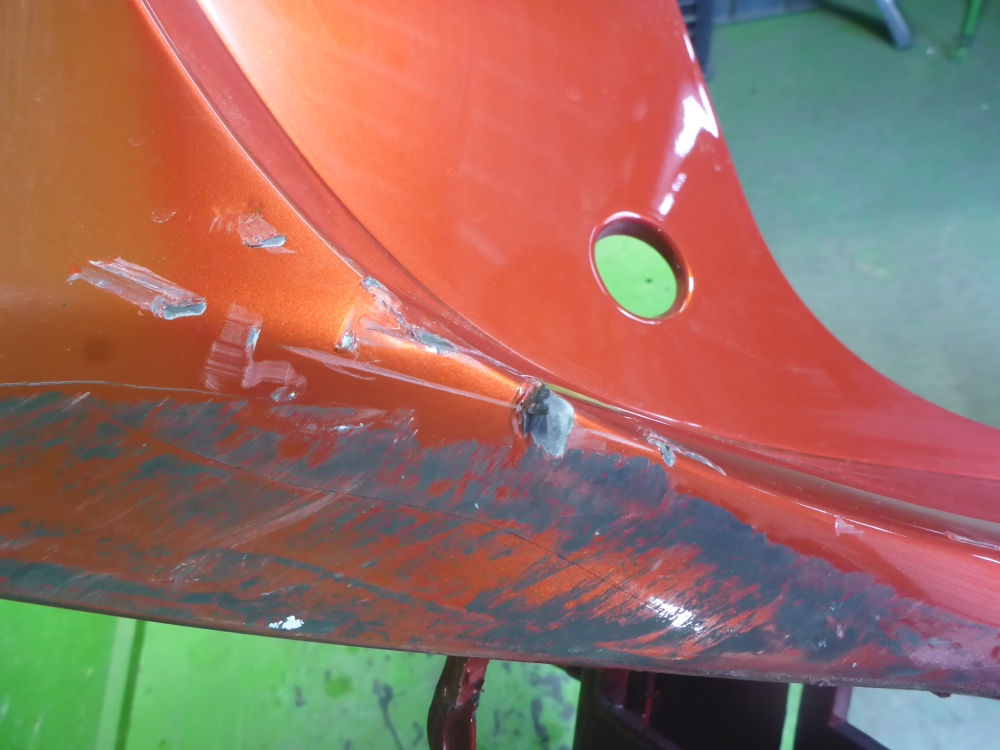 Бампер задний