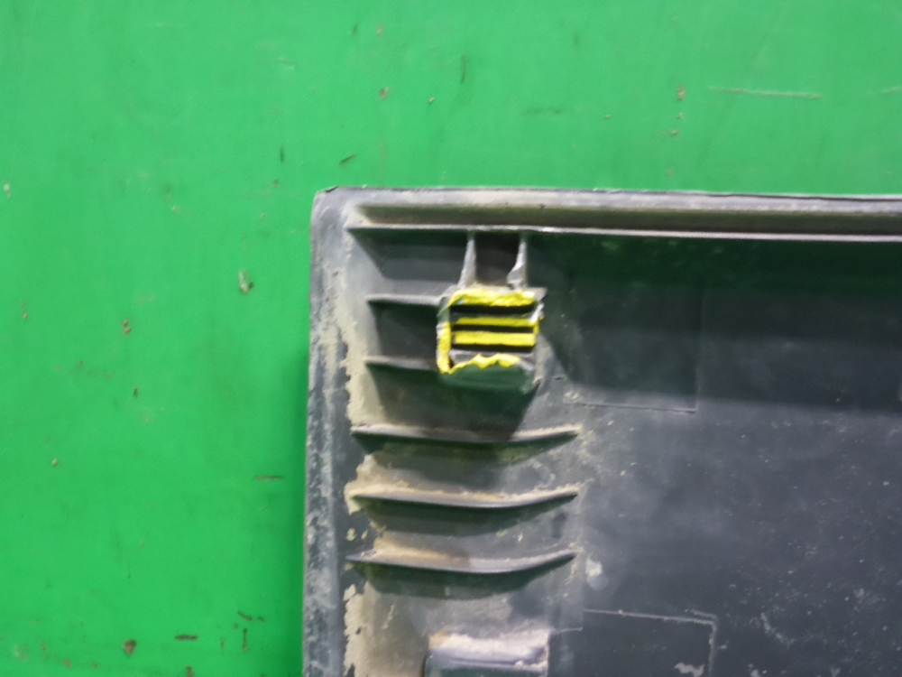 Накладка двери задней правой