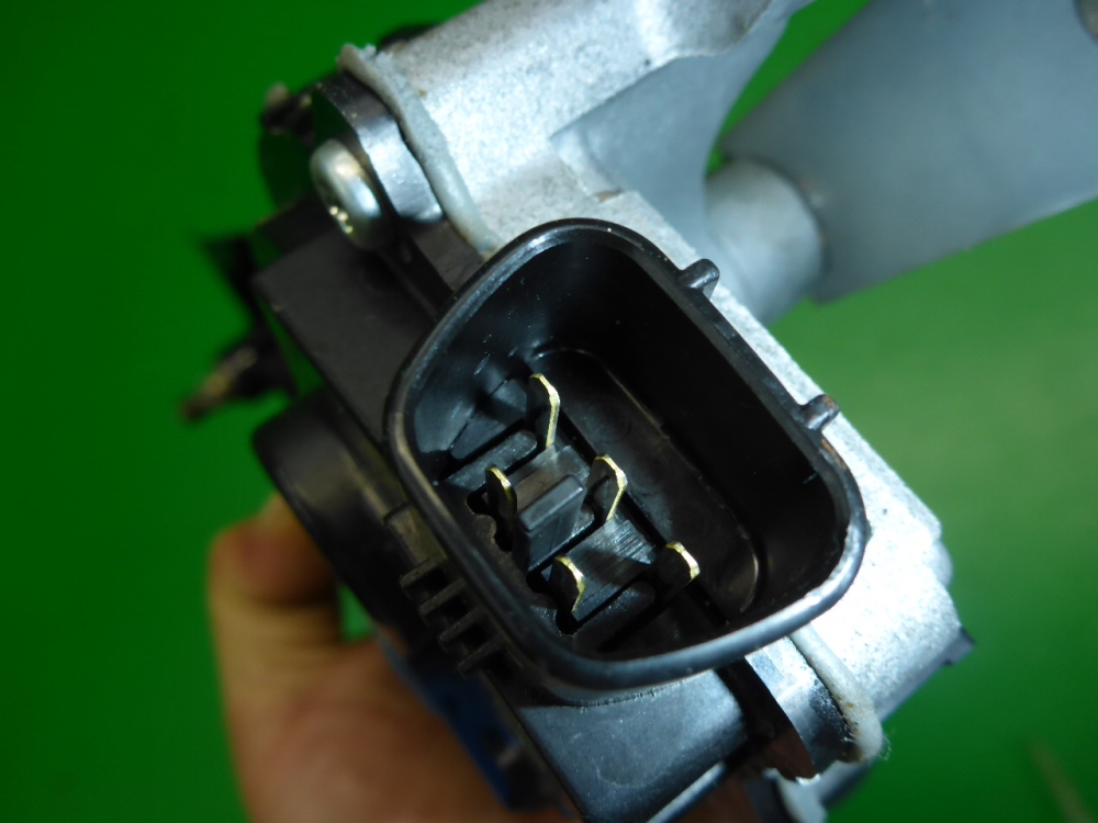 Трапеция стеклоочистителей