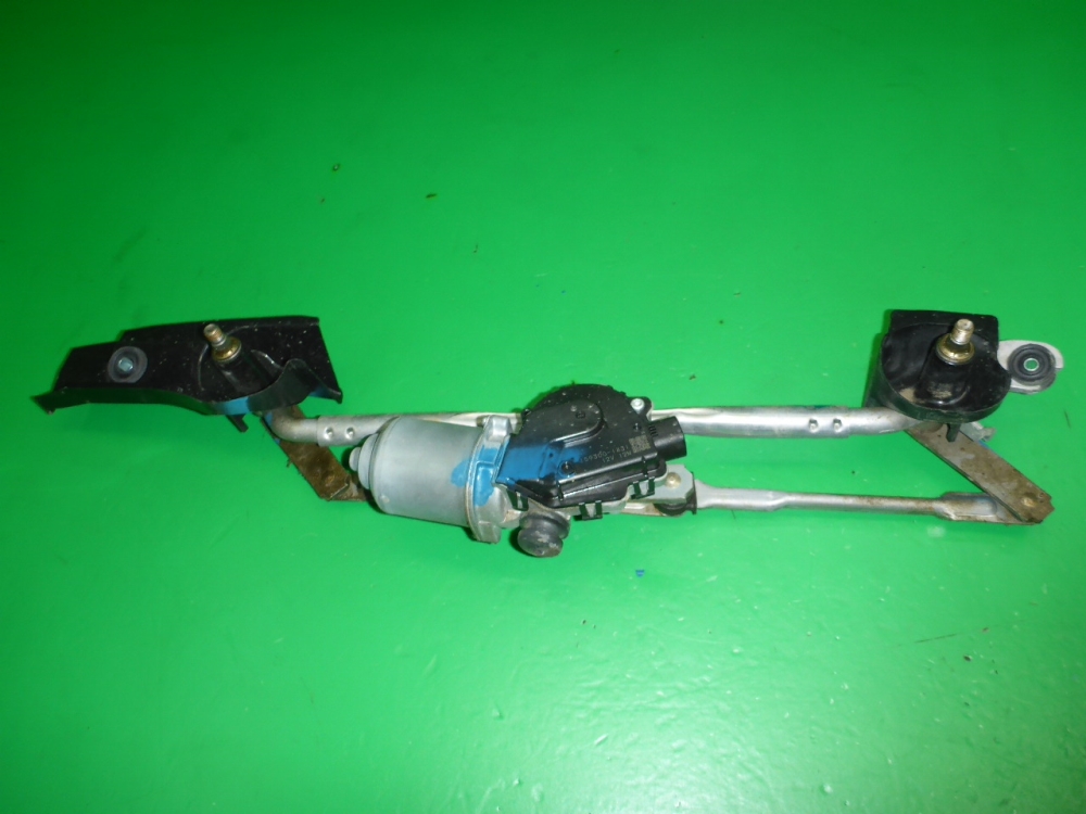 Трапеция стеклоочистителей