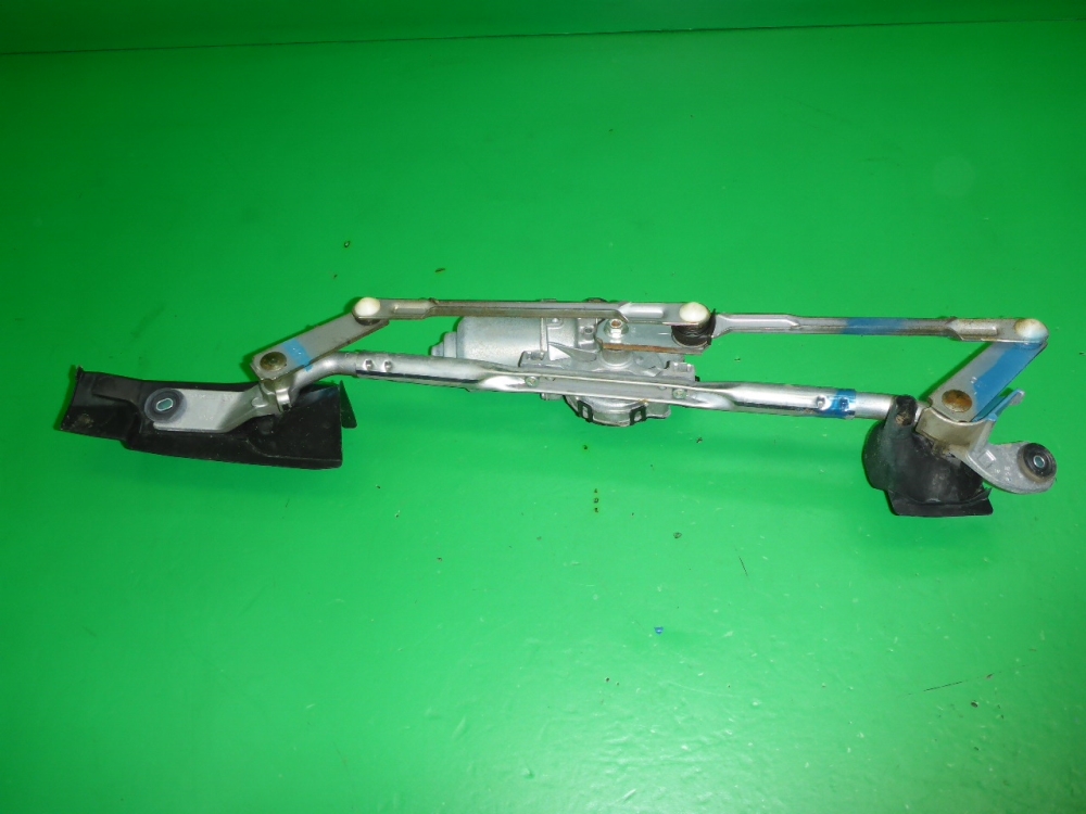 Трапеция стеклоочистителей